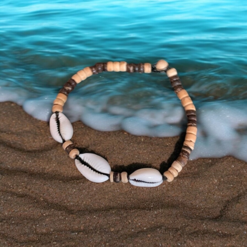 Wood bead puka shell bracelet